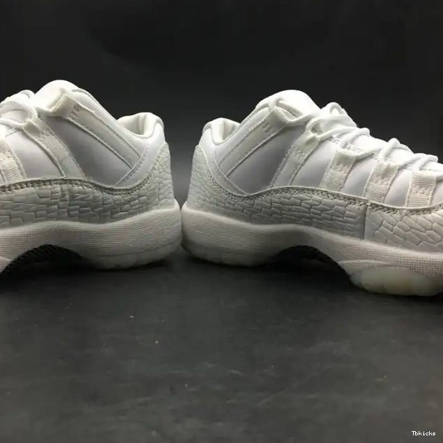 Reps TBK Frost 11 897331-100 Air Jordan Low White Heiress 0421